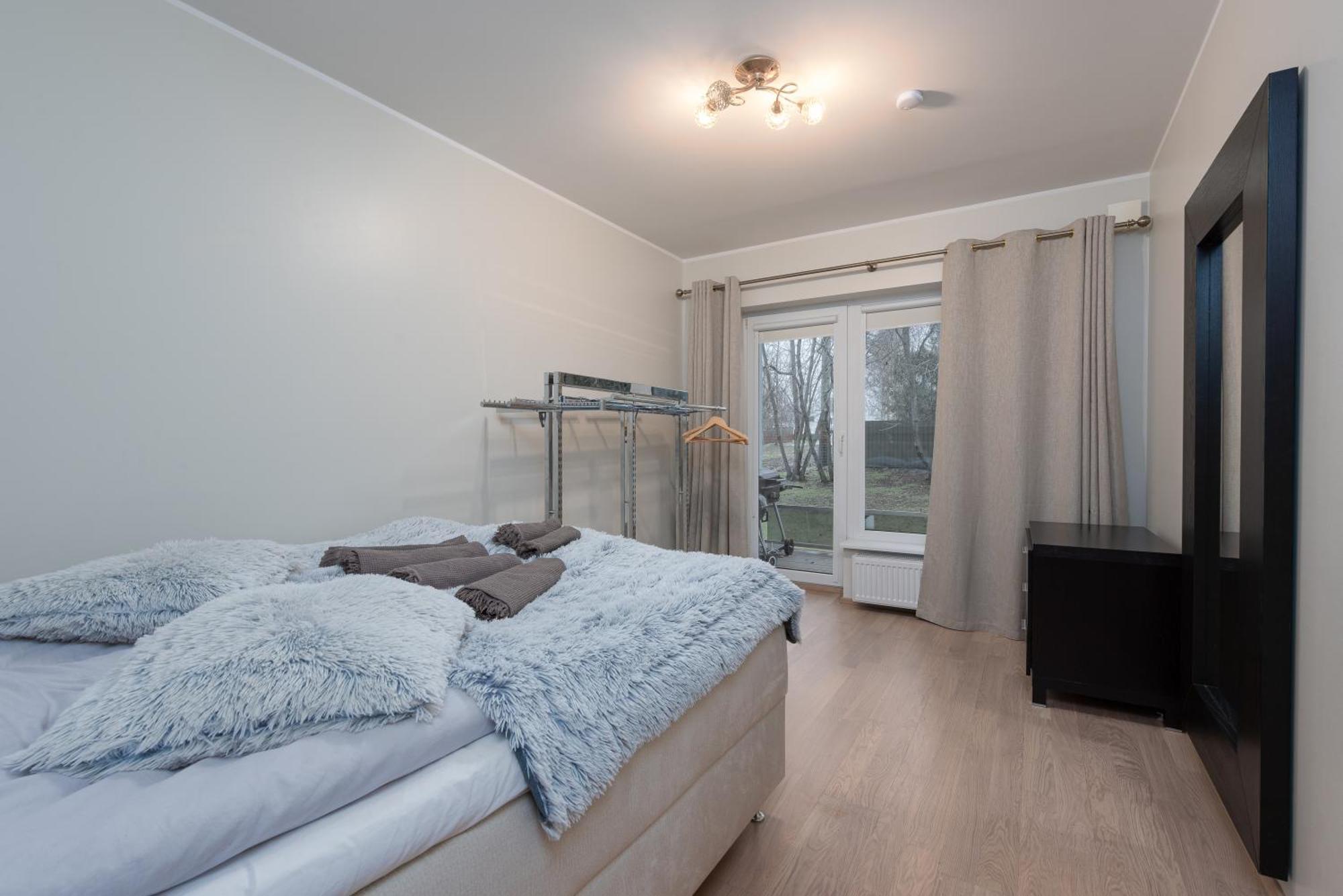 Padriku With A Balcony,near To Central,self Check In 24 7,free Parking *