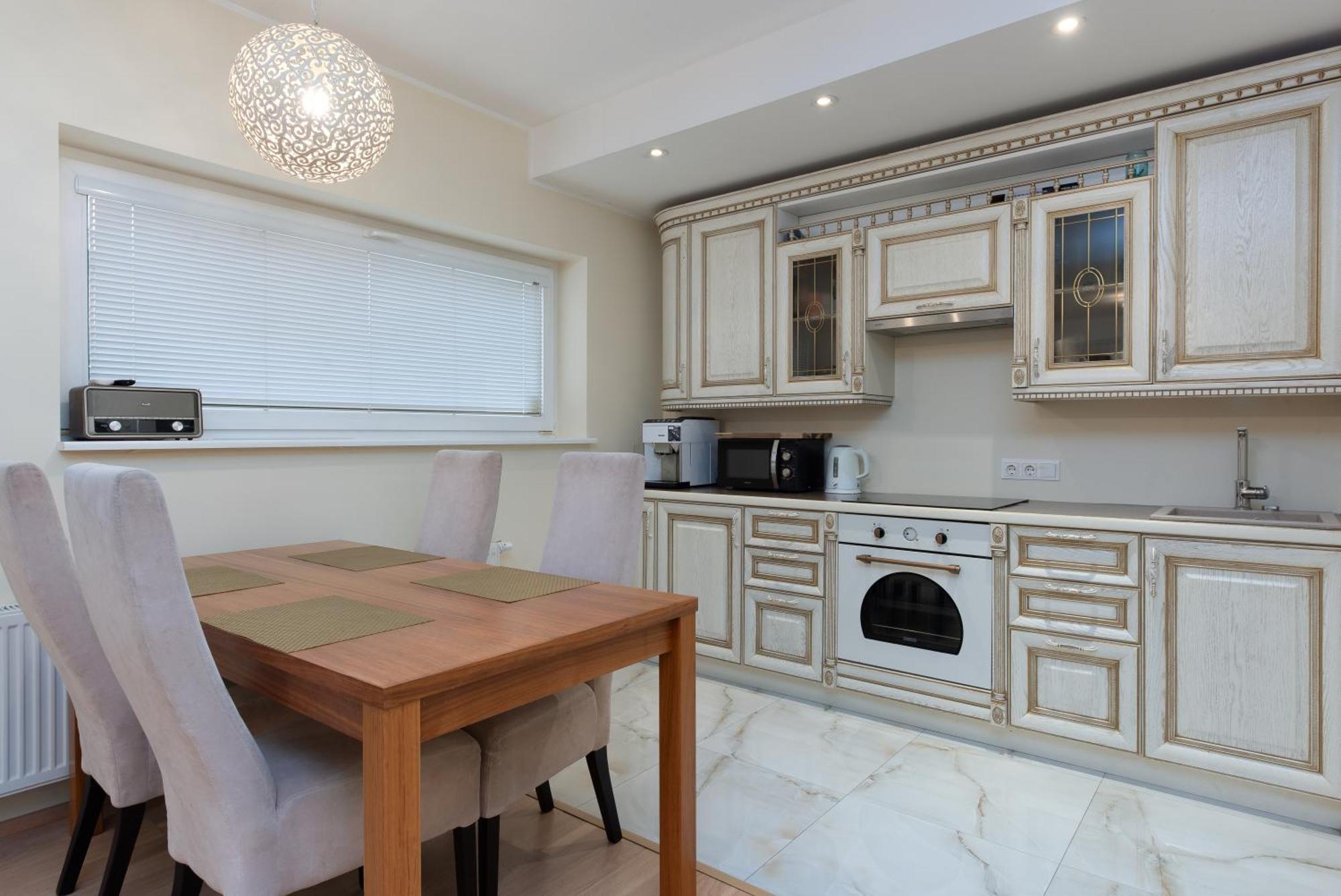 Апартамент Padriku With A Balcony,near To Central,self Check In 24 7,free Parking *